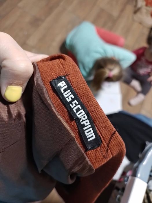 Hainute stare foarte buna