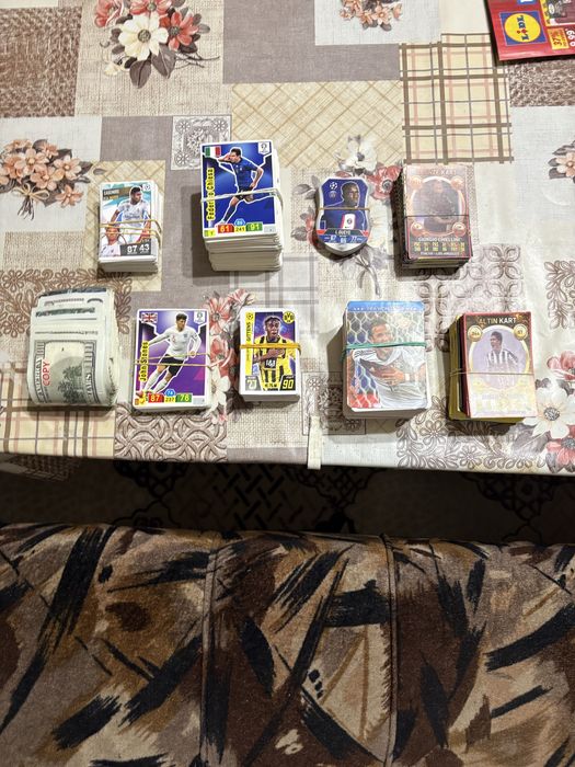 Фудболни карти с фудболни фодболисти