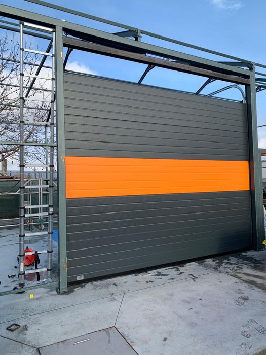 Uși de garaj rezidentiale si industriale / Automatizari  / Interfoane