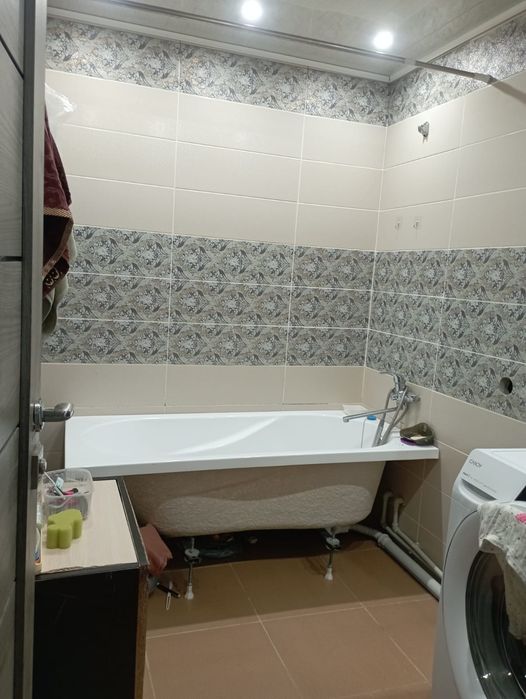 Продам2 комнатную  квартиру