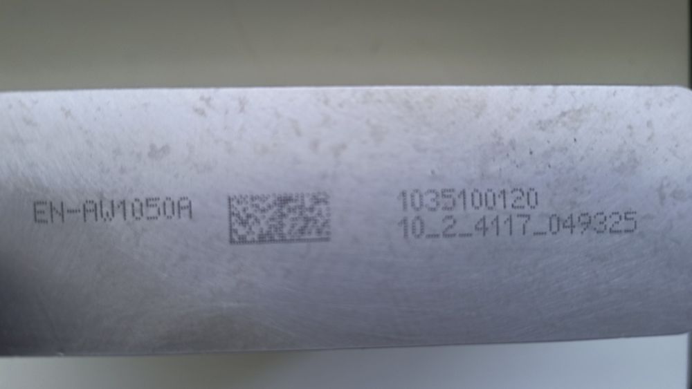 ECU Компютър VW Audi Skoda Seat 1.4 TSI MED17.5.25
Номер: 04E 907 309 BJ
Свален от работещ автомобил.
Подходящ за VW / Audi / Skoda / Seat бензин TSI