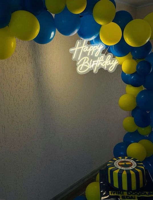 Светещ надпис Happy birthday