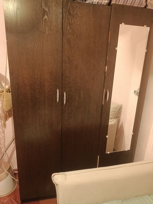 Шифоньер буу с зеркалом