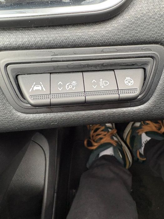 Renault clio volan incalzit, scaune sport incalzite