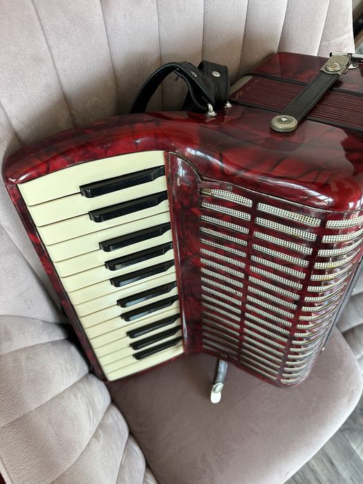 Acordeon Scandalli pentru copii, 24 de basi