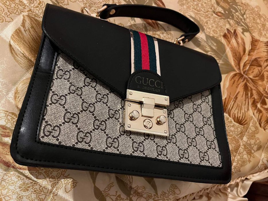 Чанта Gucci използвана много малко