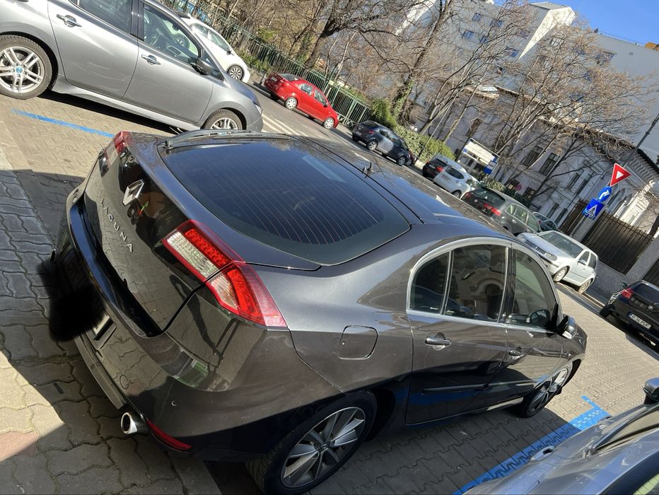 Renault Laguna 3-automata-2014-Initiale Paris- 2.0 dCi 173cp