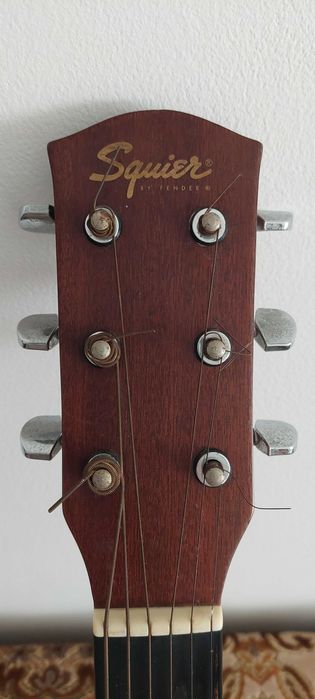 Акустична китара Squier by Fender