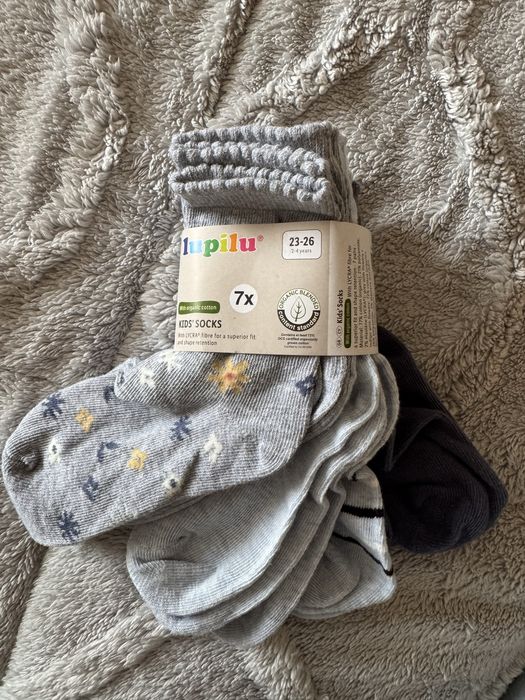 Бебешки чорапчета. 3€ на пачка