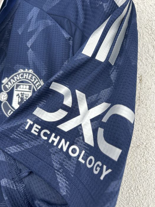 Tricou oficial Adidas Manchester United Away – Mărimea L - 24/25