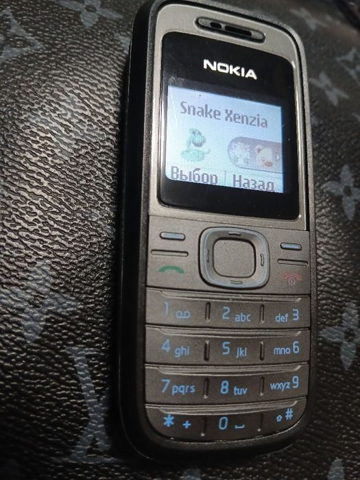 Assalom alekum telefon sotiladi Original Nokia 1208