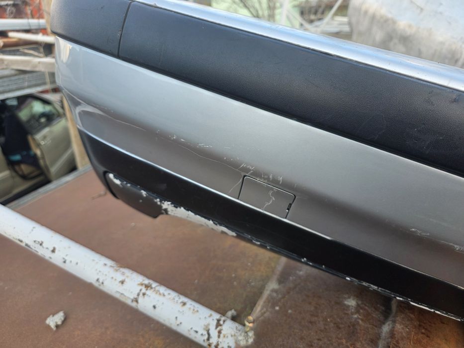 Задний бампер БМВ Е36 седан1991-95г.в.