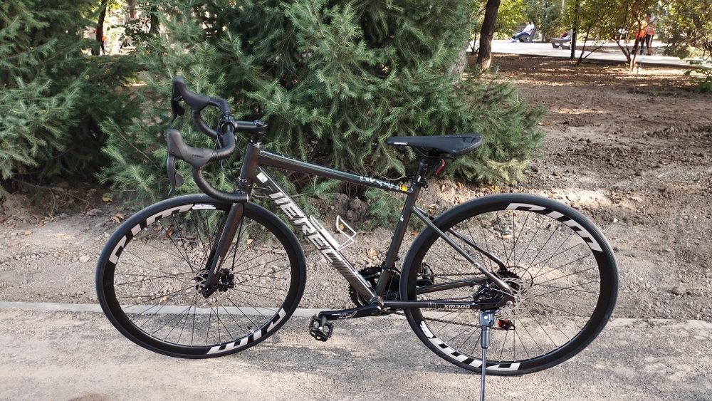 Шоссейный велосипед