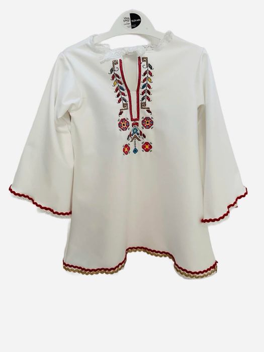 Бебешка рокля с шевица / народна носия за момиче