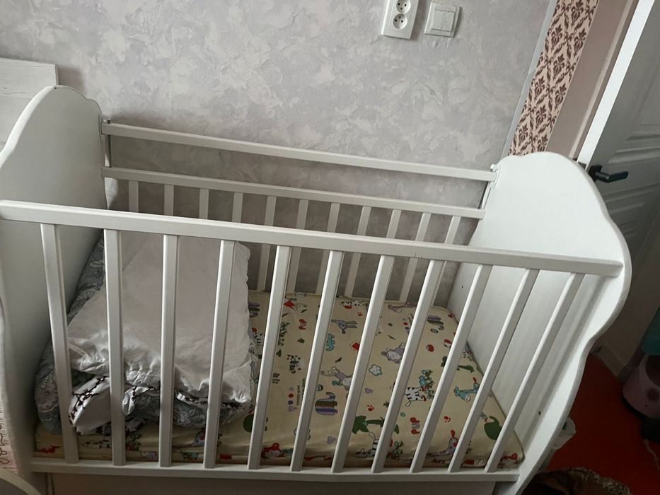 Продам Детскию кровать