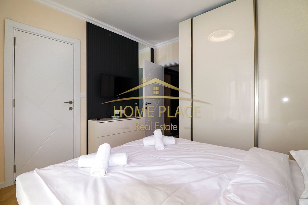 Дава се под наем Тристаен апартамент в Варна, Галата - 85 кв.м за 867 € - Снимка #7