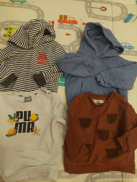 Lot set 4 bluze hanorace