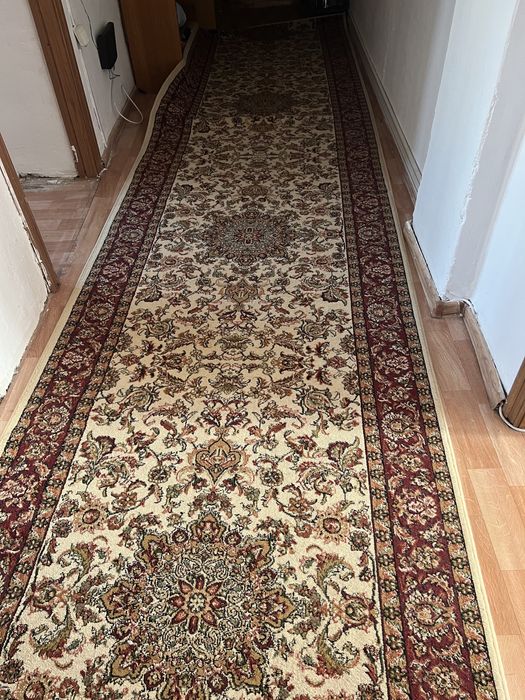 Длинный коврик шерстяной