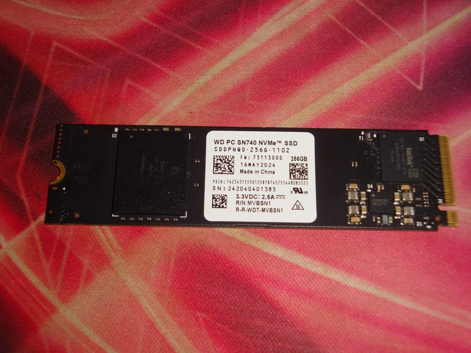 SSD M2 NVME Western Digital Black SN740 Pci-e gen 4 256gb  2280 NOU