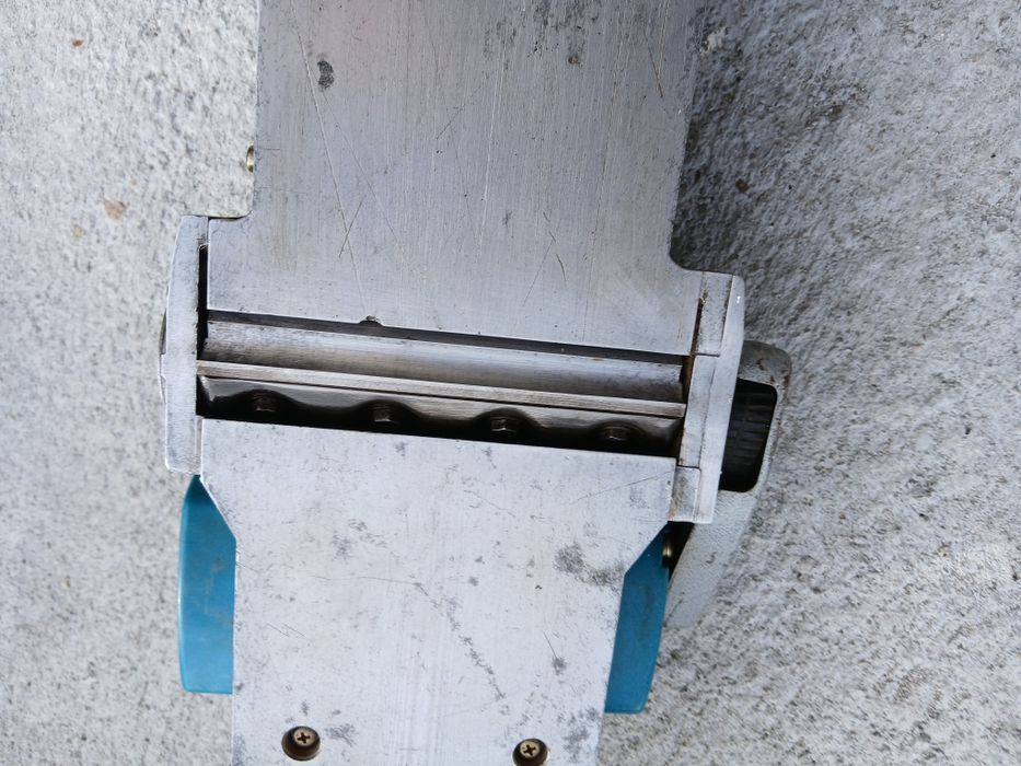 Голямо професионално ренде Makita 1805B