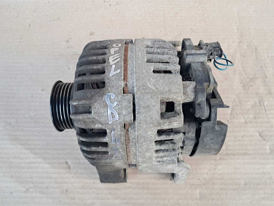 Opel Corsa D, alternator, electromotor, compresor AC.