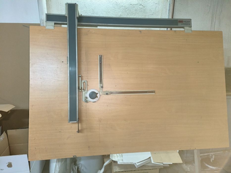 Planșetă desen tehnic