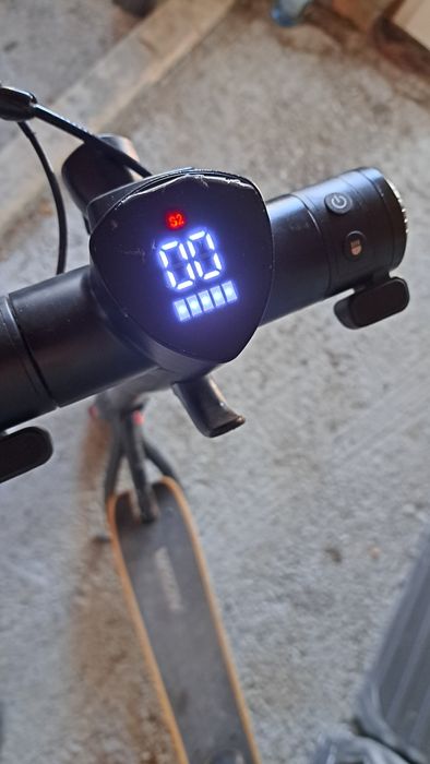 Trotineta Viron   XI 700