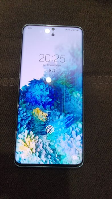 Продам Samsung s20+
