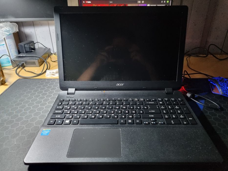 Acer aspire F15 faqat word esxelga ishlatilgan