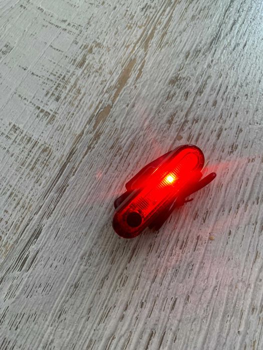 Задна LED стоп лампа за колело–лесен монтаж, ултра ярка, USB зареждане
