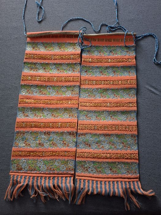 Vând costum tradițional zona Rebra