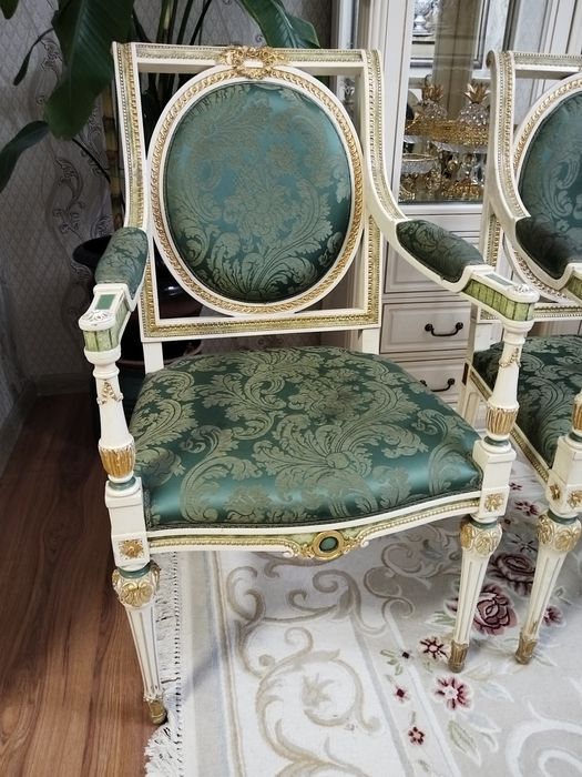 Стулья-кресла !!!