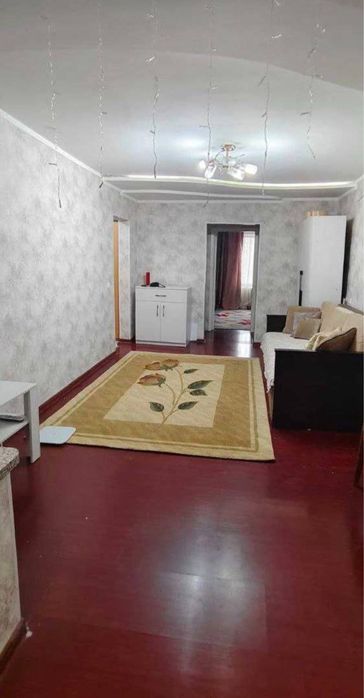 Метро новза 3х комнатная. Студентам можно