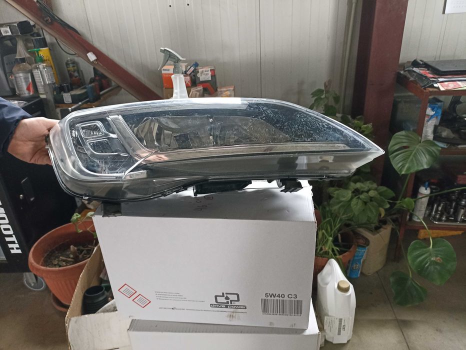 Фар десен Ситроен Джъмпер 2014+