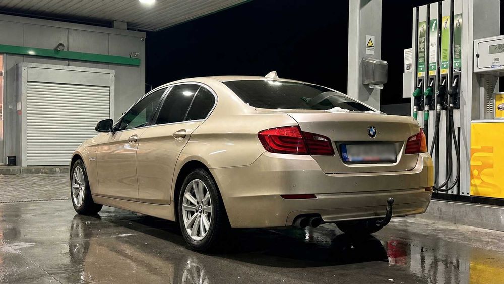 BMW 5 Series 2011