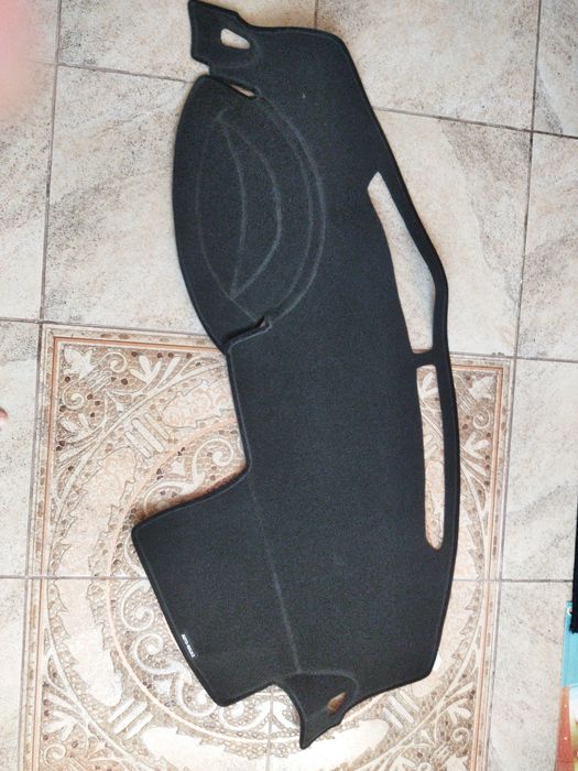 Накладка на приборную панель Nissan Almera