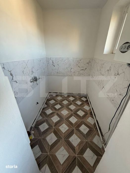 Apartament 3 camere, 40 mp, zona Decebal