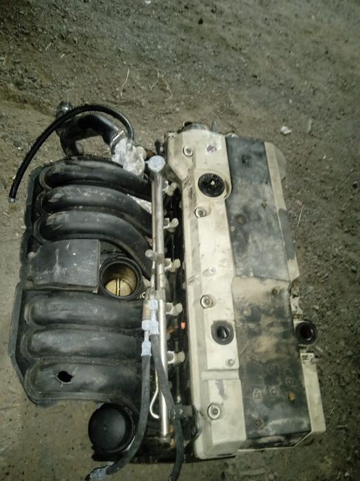 Мотор сатылады мерс 210 2.8л