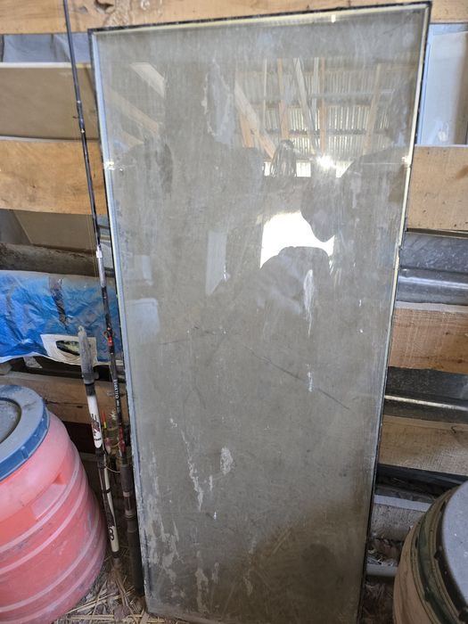 Продам стекла для пластиковых окон