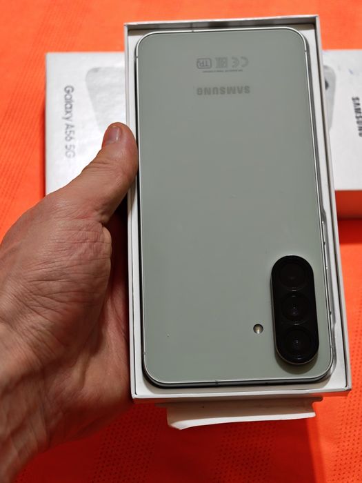 Samsung A56 128 gb Ram 8 5G EAC
