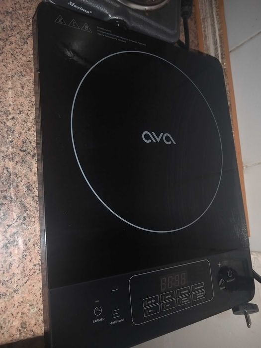 Индукционная плитка, БУ.