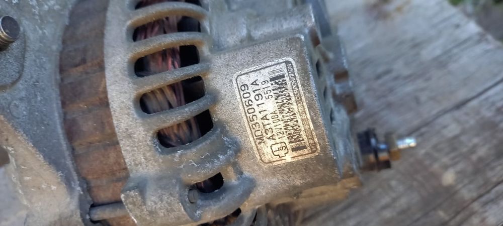 Генератор Mitsubishi Delica