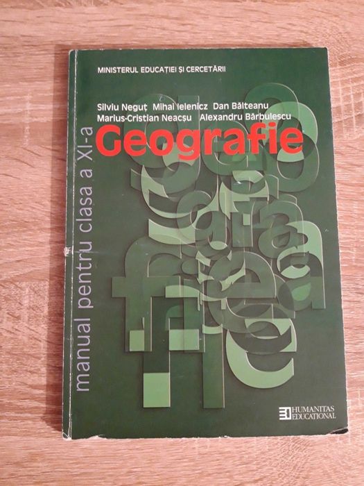 Manuale școlare pentru clasa a XI-a