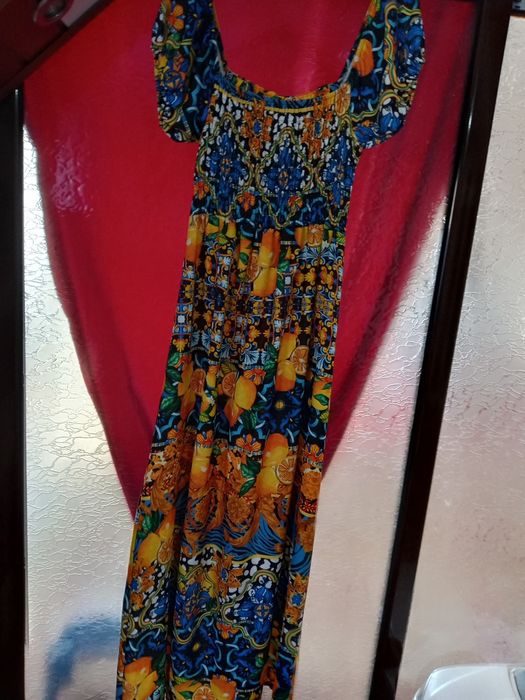 Rochie multicolor aspect deosebit