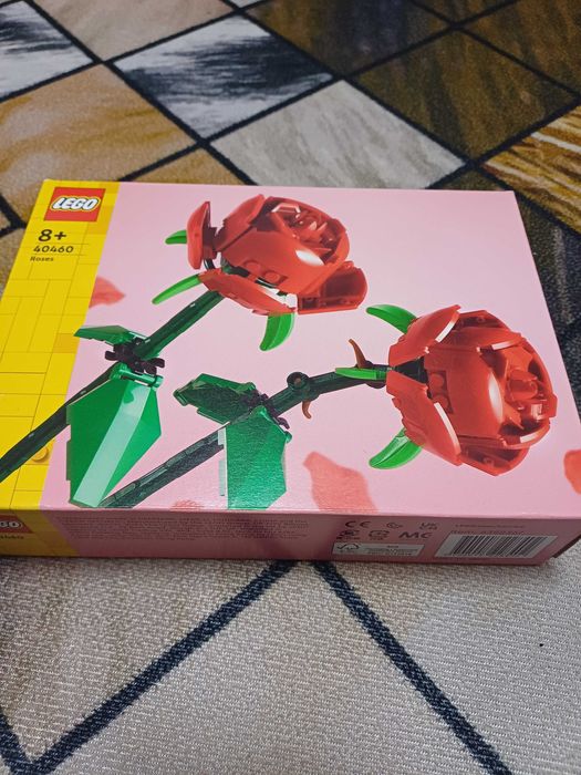 LEGO Botanicals: Trandafiri 40460, 8 ani+, 120 piese