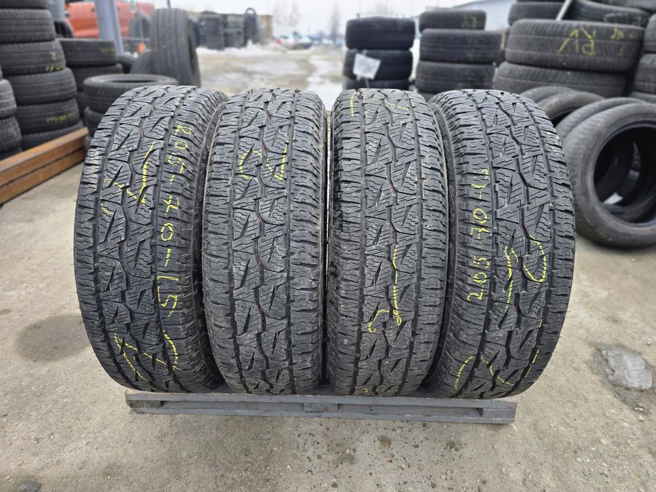 Anvelope de iarna 205-70r15 Brisgestone AT