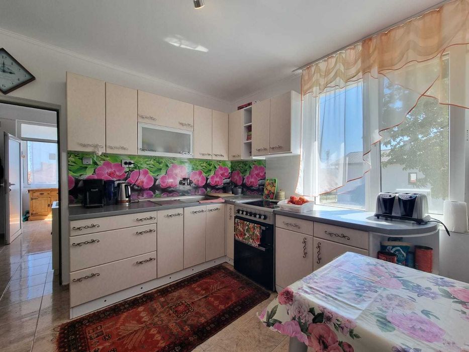 Продава се Къща в с. Просеник, Област Бургас - 112 кв.м за 1134 €/кв.м - Снимка #16