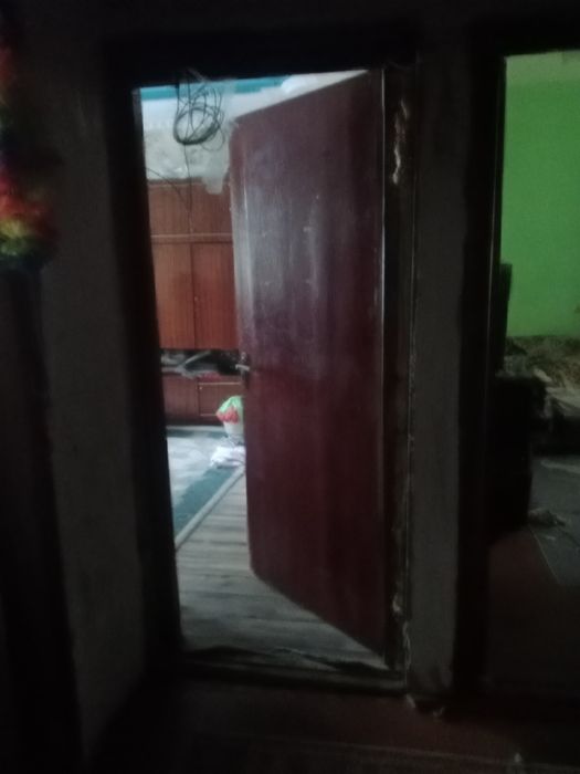 Продам квартиру 3 х  комнатную