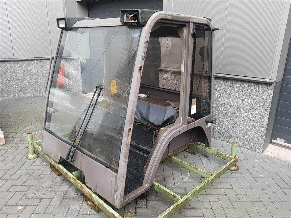 Cabina utilaj Manitou MLA627 - Piese de schimb Manitou