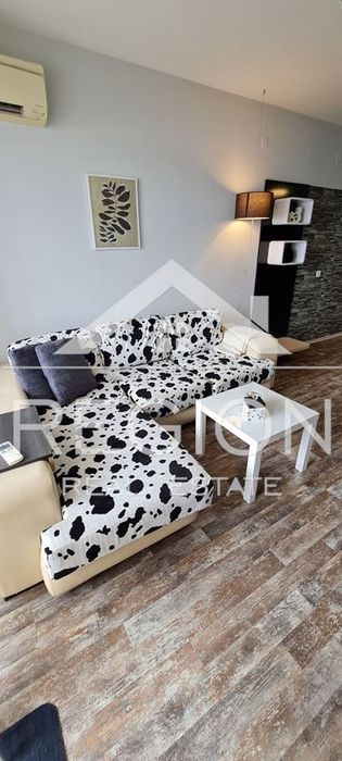 Дава се под наем Двустаен апартамент в Варна, м-т Траката - 65 кв.м за 484.5 € - Снимка #3